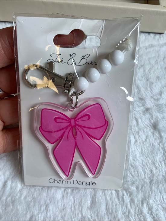 Accessories - Pink Bow Charm Dangle Keychain